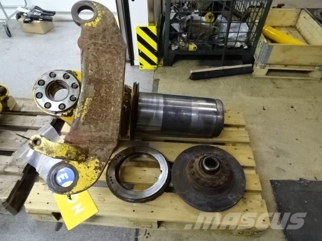 Volvo A25C Drag Chassis and suspension