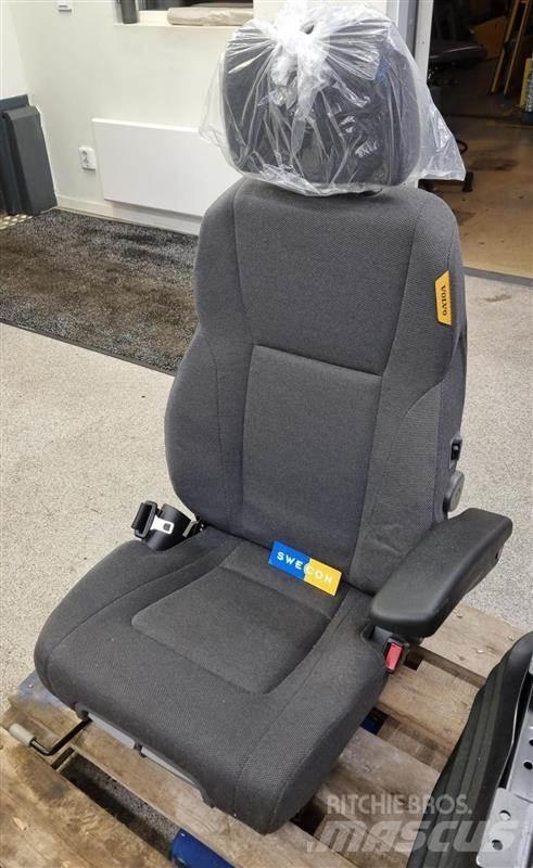 Volvo STOL Ohjaamo ja sisusta