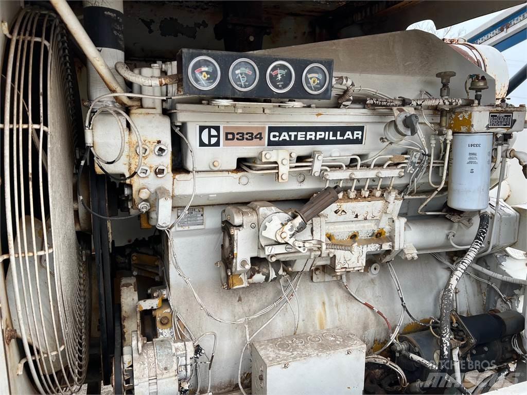 CAT 205kW Dieselgeneraattorit