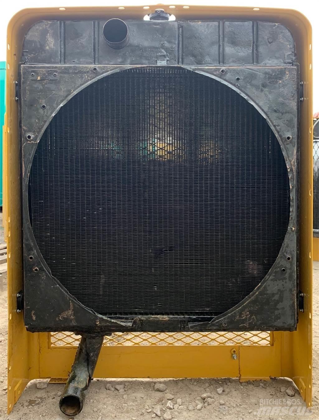 CAT 3304 Jäähdyttimet