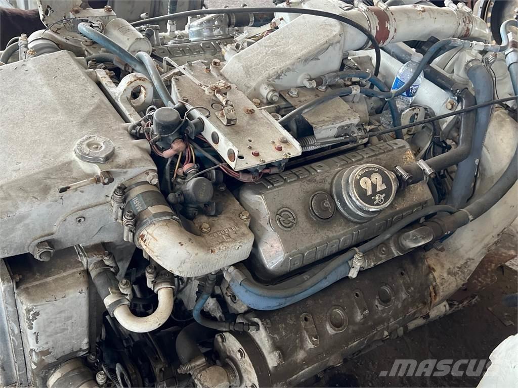 Detroit 6V92T Moottorit