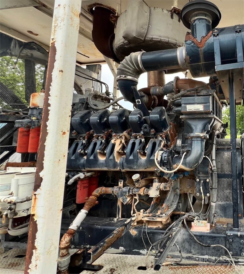 MTU 12V4000 Moottorit