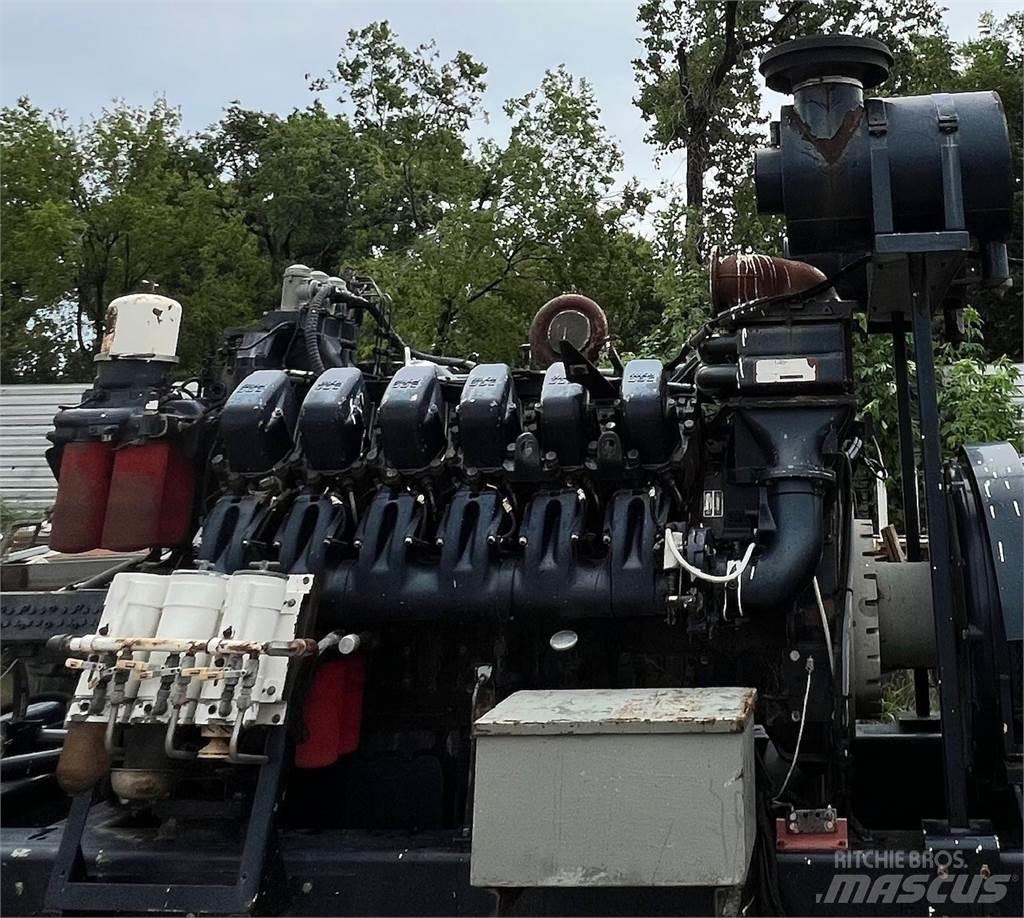 MTU 12V4000 Moottorit