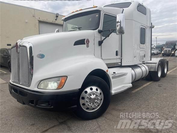 Kenworth T660 Vetopöytäautot