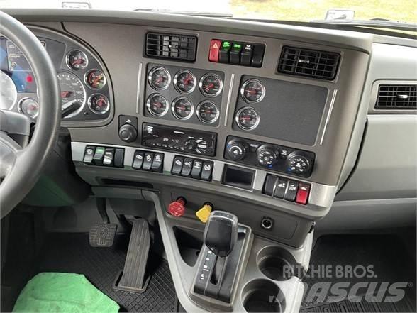 Kenworth T680 Vetopöytäautot