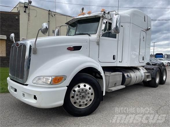 Peterbilt 386 Vetopöytäautot