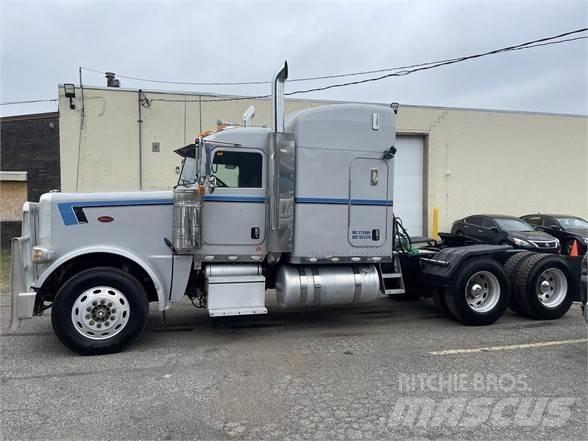 Peterbilt 388 Vetopöytäautot