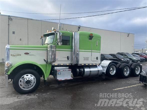 Peterbilt 389 Vetopöytäautot