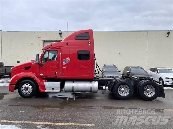 Peterbilt 587 Vetopöytäautot