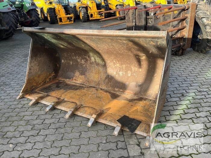 Case IH 721 Pyöräkuormaajat