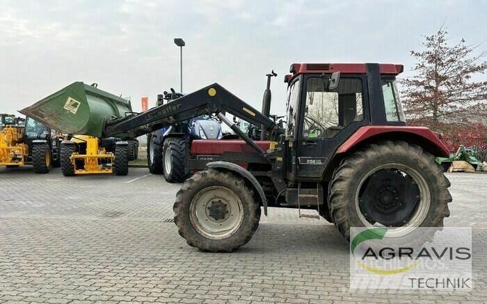Case IH 856 XL Traktorit