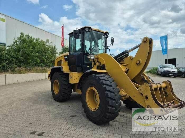 CAT 930 M Pyöräkuormaajat