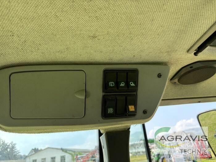 CLAAS ARION 420 CIS Traktorit
