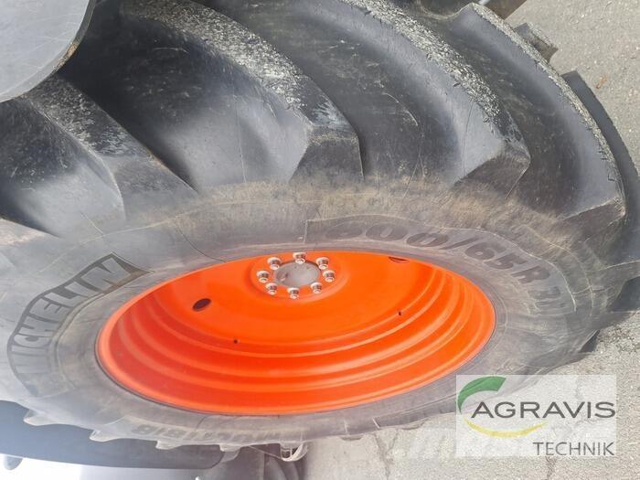 CLAAS ARION 540 CEBIS Traktorit