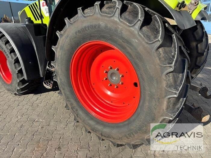 CLAAS ARION 550 CEBIS Traktorit