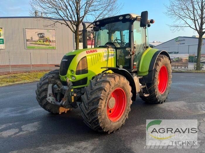 CLAAS ARION 640 CEBIS Traktorit