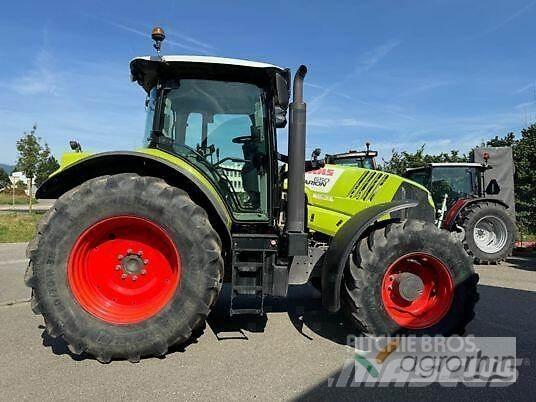 CLAAS ARION 650 Traktorit