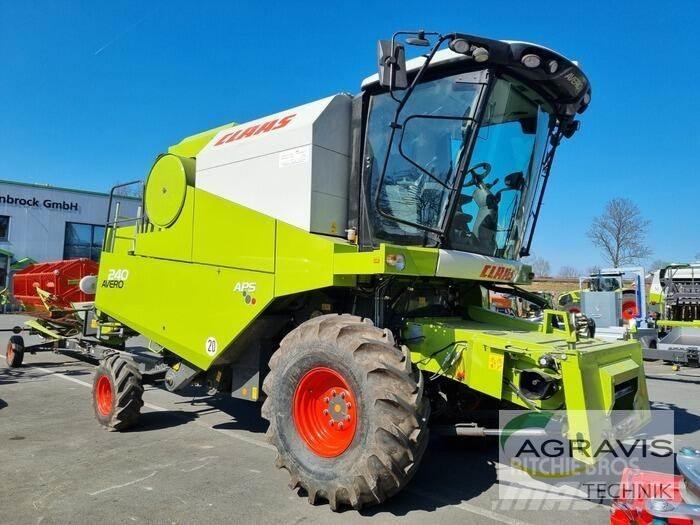 CLAAS AVERO 240 Leikkuupuimurit