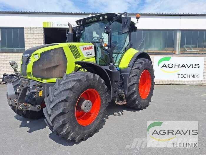 CLAAS AXION 870 Traktorit
