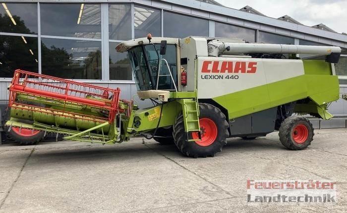 CLAAS LEXION 440 AC Leikkuupuimurit