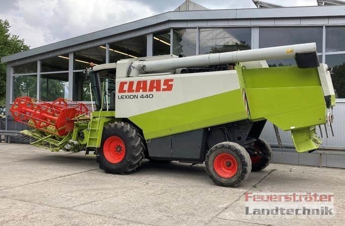 CLAAS LEXION 440 AC Leikkuupuimurit