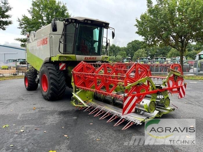 CLAAS LEXION 530 Leikkuupuimurit