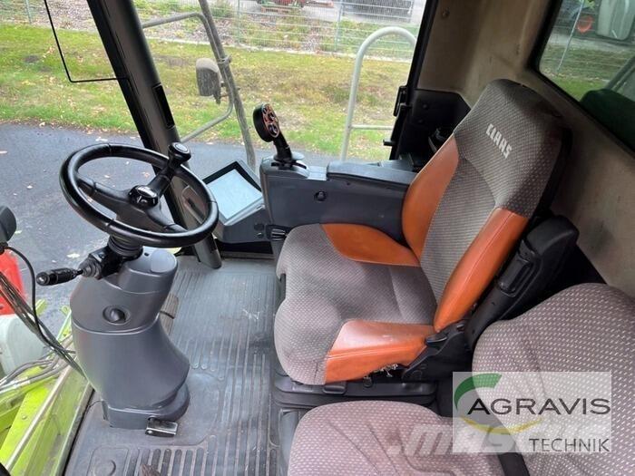 CLAAS LEXION 530 Leikkuupuimurit