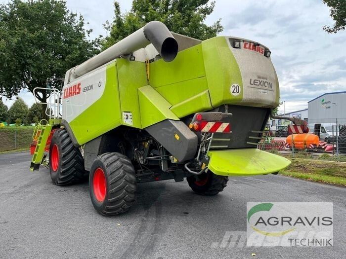 CLAAS LEXION 530 Leikkuupuimurit