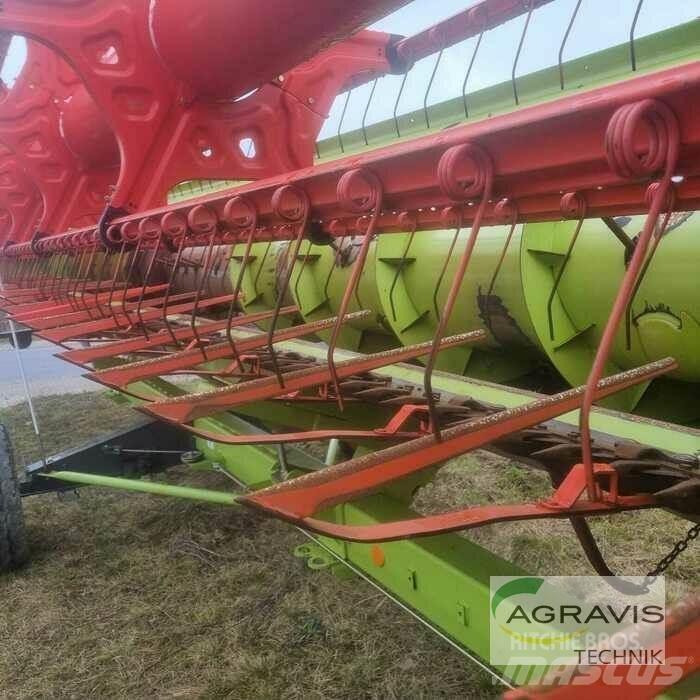 CLAAS LEXION 660 Leikkuupuimurit