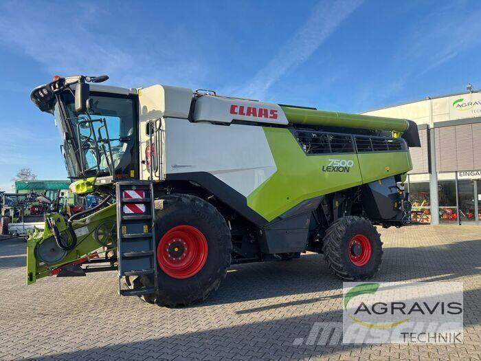 CLAAS LEXION 7500 Leikkuupuimurit