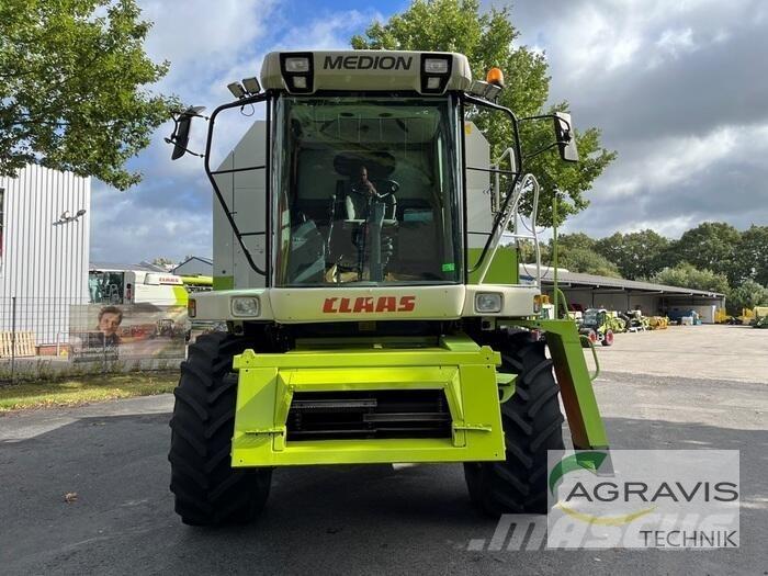 CLAAS MEDION 310 Leikkuupuimurit