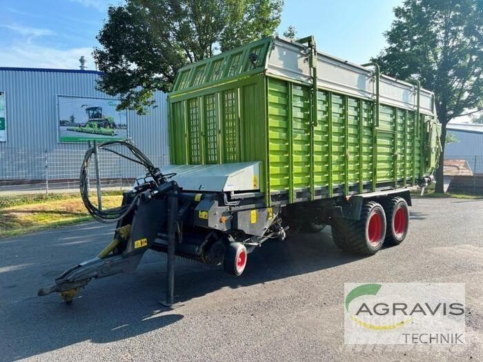 CLAAS QUANTUM 5700 S Keräävät noukinvaunut ja silppurivaunut