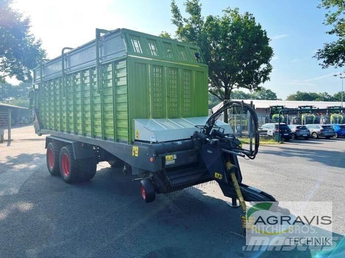 CLAAS QUANTUM 5700 S Keräävät noukinvaunut ja silppurivaunut