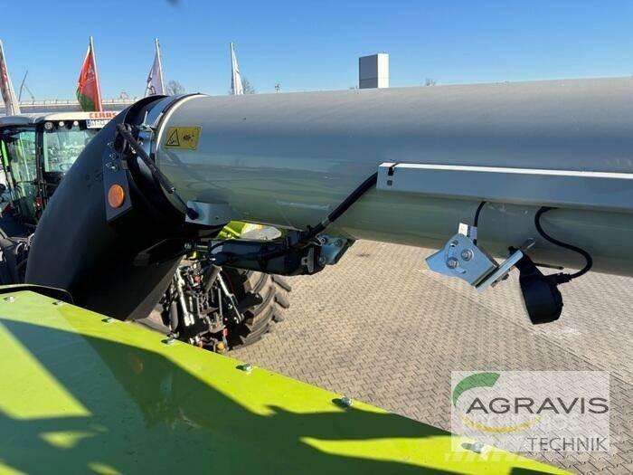 CLAAS TRION 650 Leikkuupuimurit