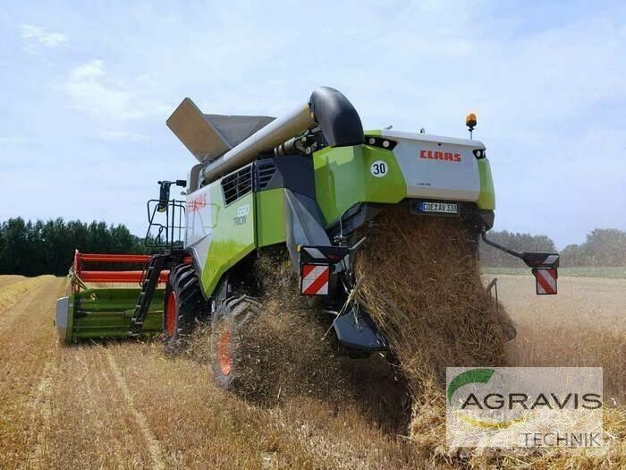 CLAAS TRION 650 Leikkuupuimurit