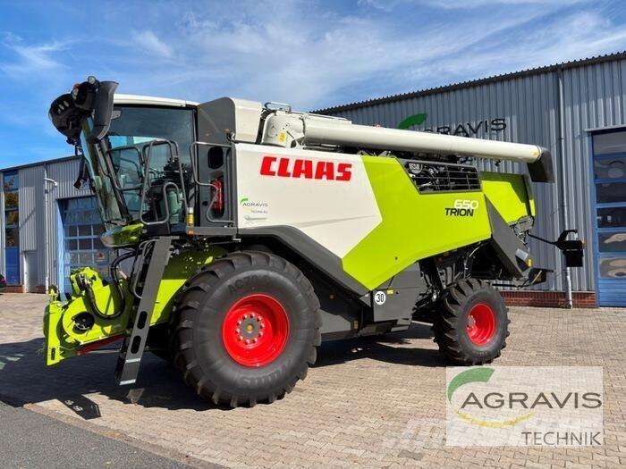 CLAAS TRION 650 Leikkuupuimurit