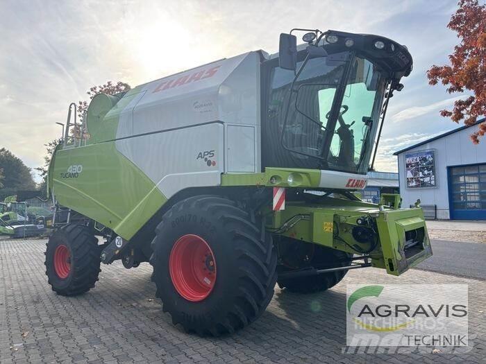 CLAAS TUCANO 430 Leikkuupuimurit