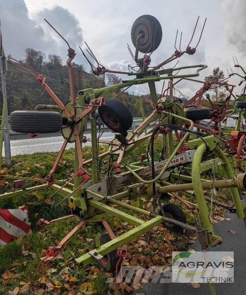 CLAAS VOLTO 740 H Pöyhimet ja haravat