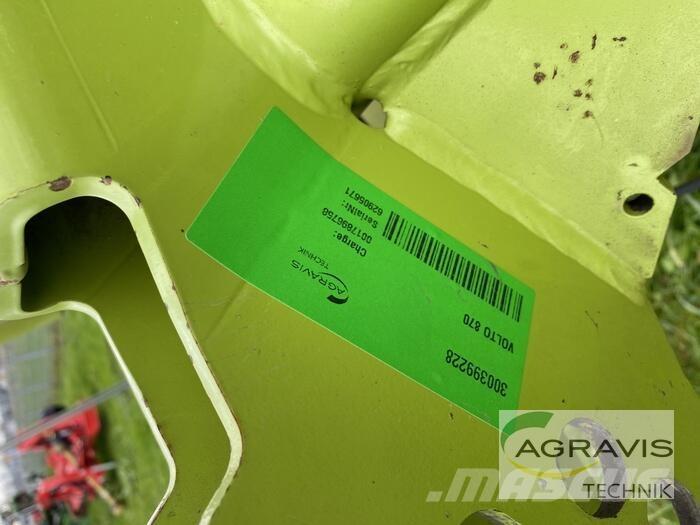 CLAAS VOLTO 870 Pöyhimet ja haravat