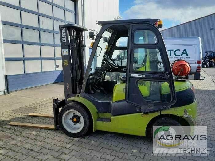 Clark C30L Muut haarukkatrukit