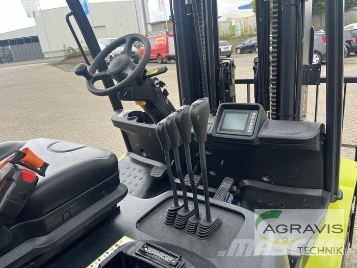 Clark S40SD Muut haarukkatrukit