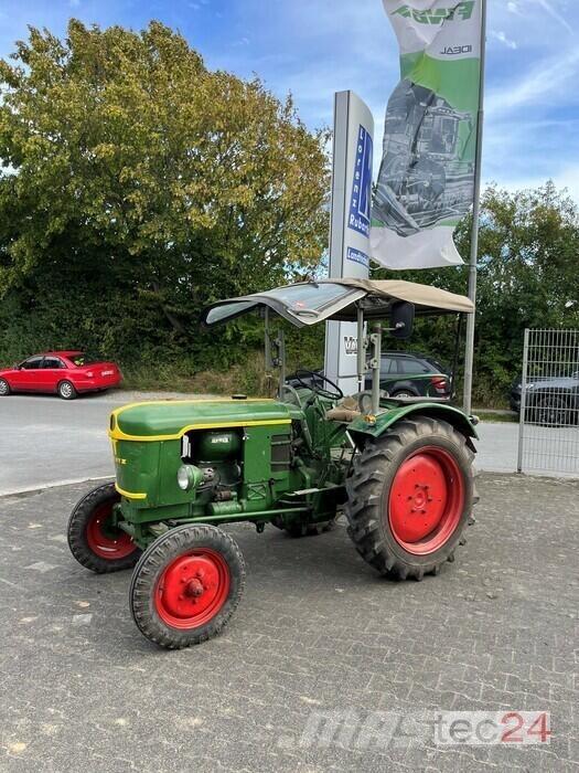 Deutz-Fahr F2 L612/5 Traktorit
