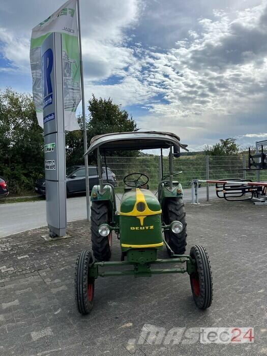 Deutz-Fahr F2 L612/5 Traktorit