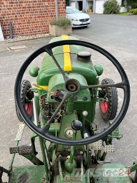 Deutz-Fahr F2 L612/5 Traktorit