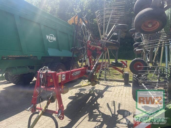 Fella Schwader TS 1402 Pöyhimet ja haravat