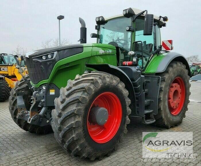 Fendt 1042 VARIO S4 Traktorit