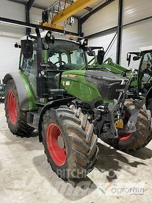 Fendt 211 VARIO Traktorit