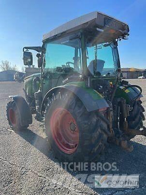 Fendt 211P Traktorit