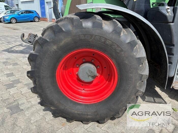 Fendt 411 VARIO Traktorit