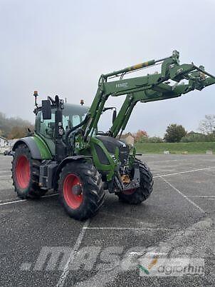 Fendt 516 PROFI PLUS Traktorit